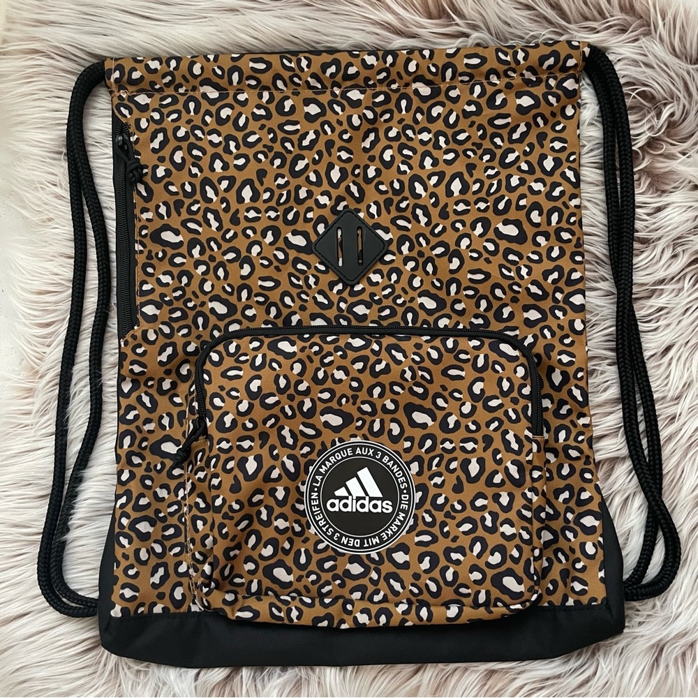 NWOT Adidas Classic 3S Leopard Sackpack